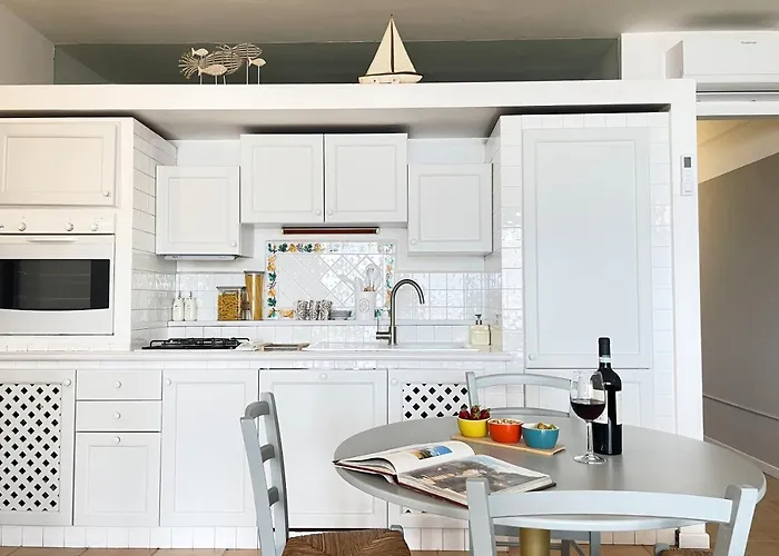 Il Mare In Stanza By Domusicily מונדלו